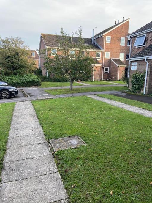 One Bedroom Ground Floor Flat Central Chichester Zewnętrze zdjęcie